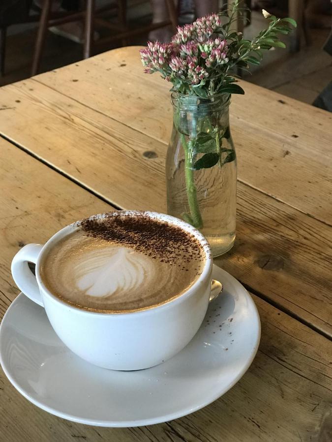Lucy'S Tearoom Стоу на Вёлд Экстерьер фото